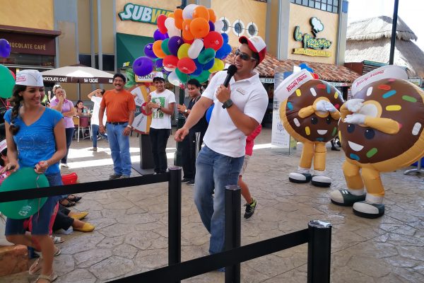 Inauguración Krispy Kreme La Isla Cancun 1